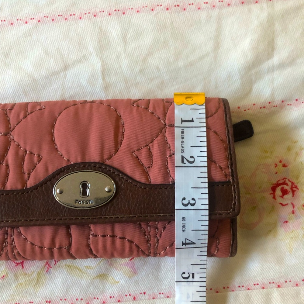 Fossil Key-Per Quilted Nylon Wallet Os - image 5